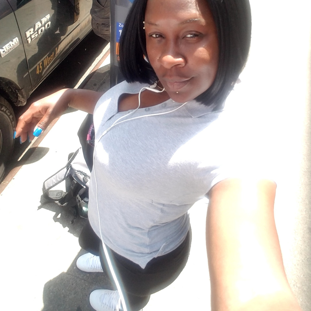 Meet your Posher, Kimberly